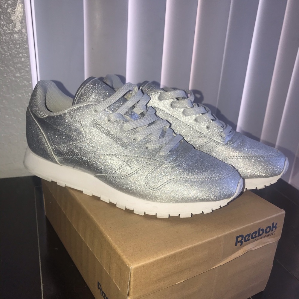 Reebok Classic Sneakers Silver